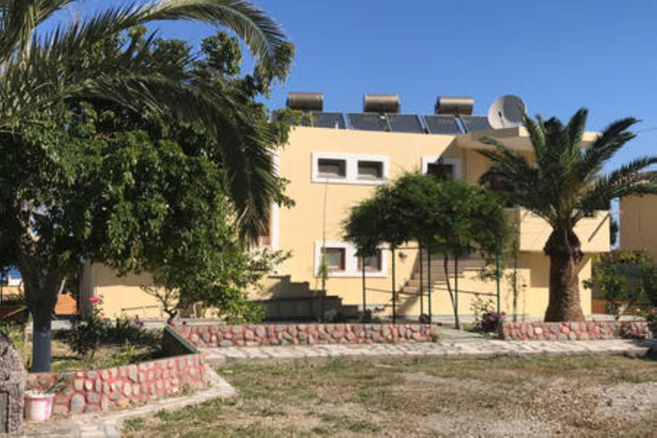 Makis Apartments Сития Екстериор снимка