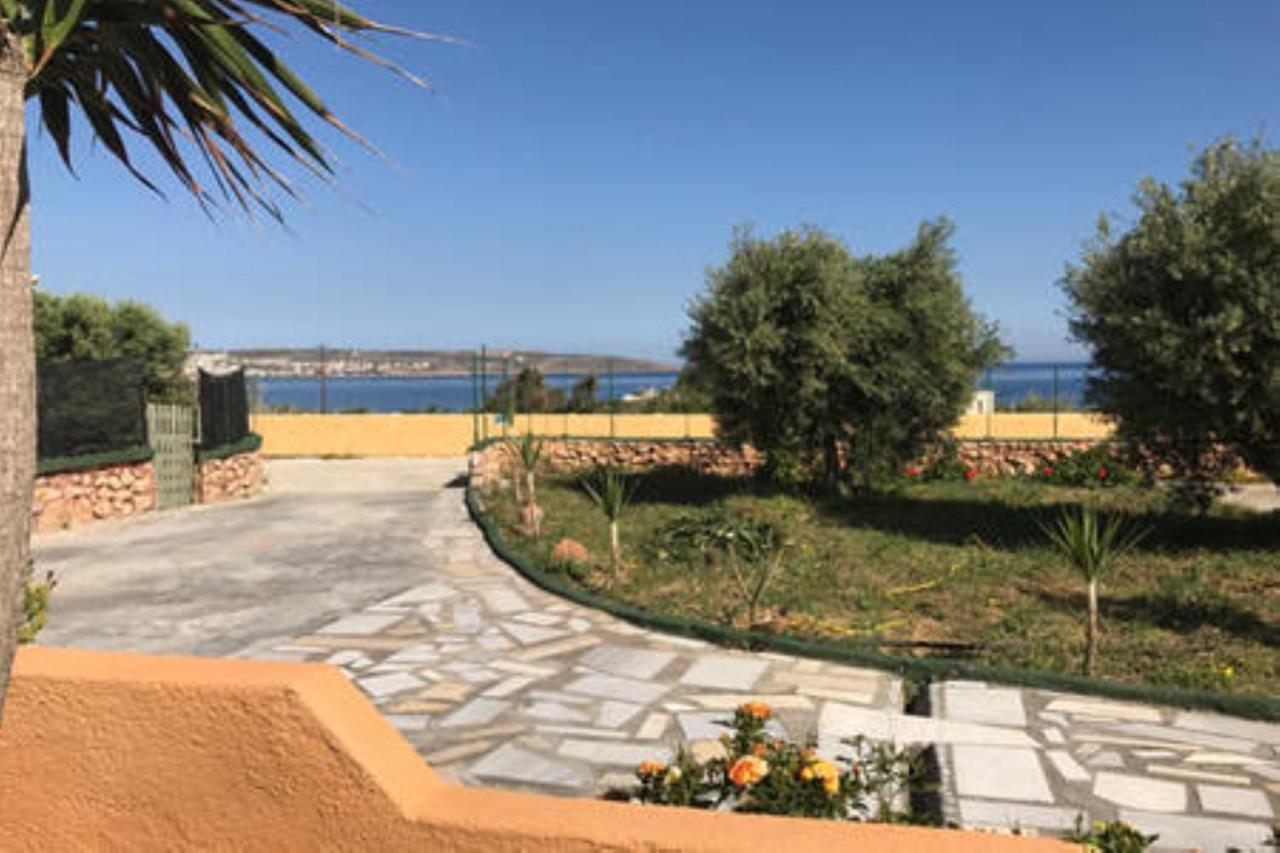 Makis Apartments Сития Екстериор снимка