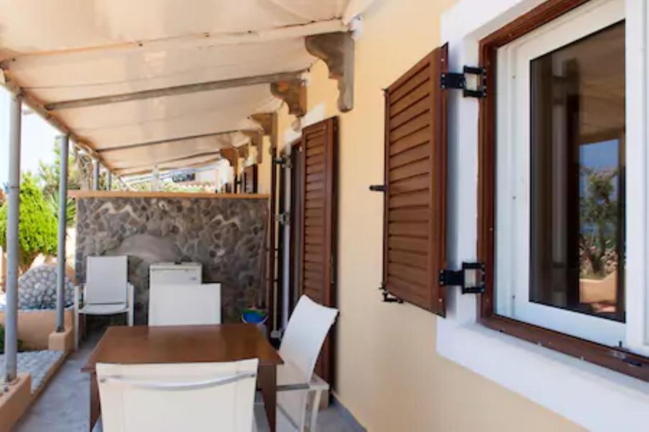 Makis Apartments Сития Екстериор снимка