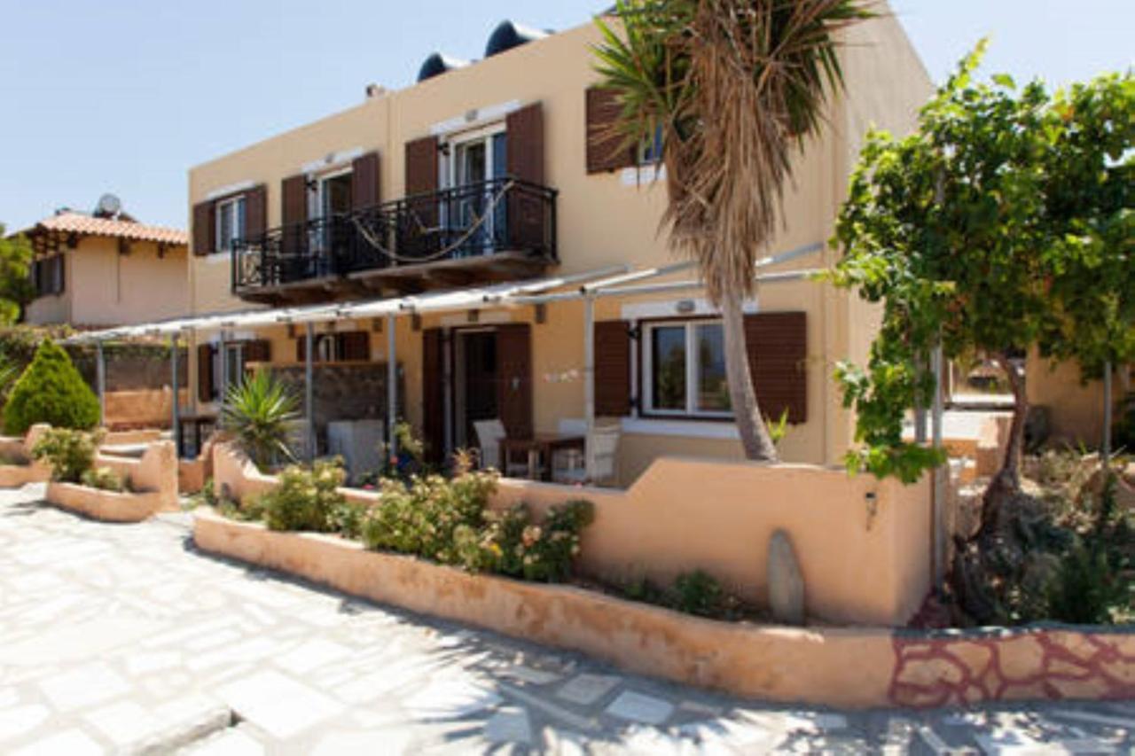 Makis Apartments Сития Екстериор снимка